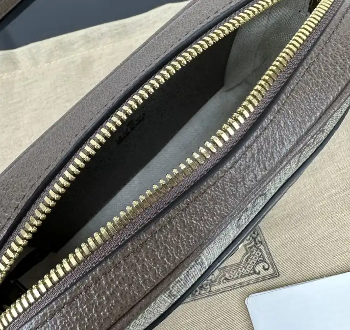 Gvc*1 satchel bags 4034h-0151