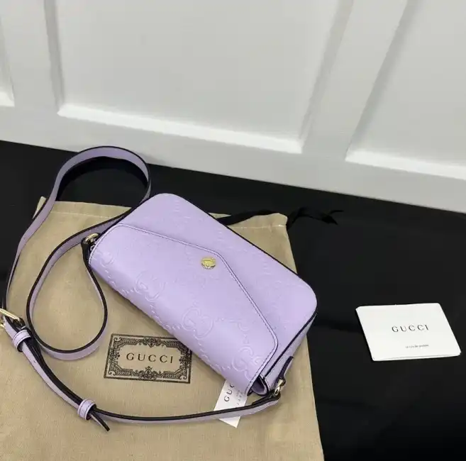 Gvc*1 satchel bags 4034h-0156