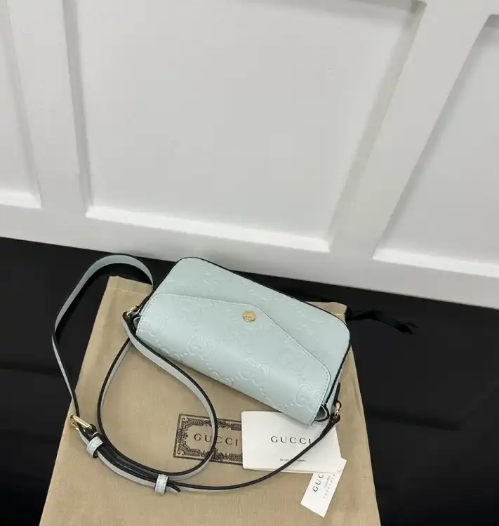 Gvc*1 satchel bags 4034h-0157