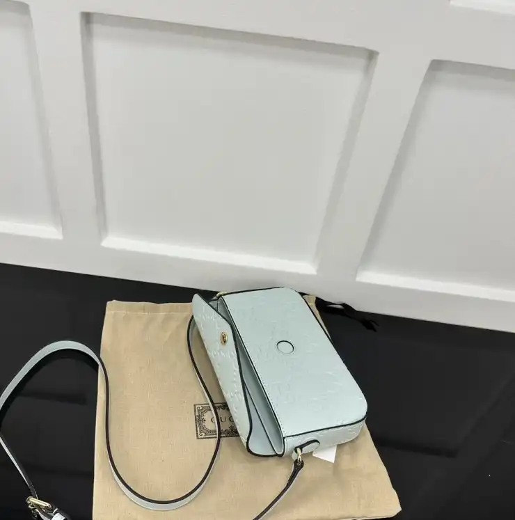 Gvc*1 satchel bags 4034h-0157