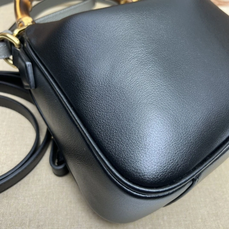 Gvc*1 top handle bags 4036-0087