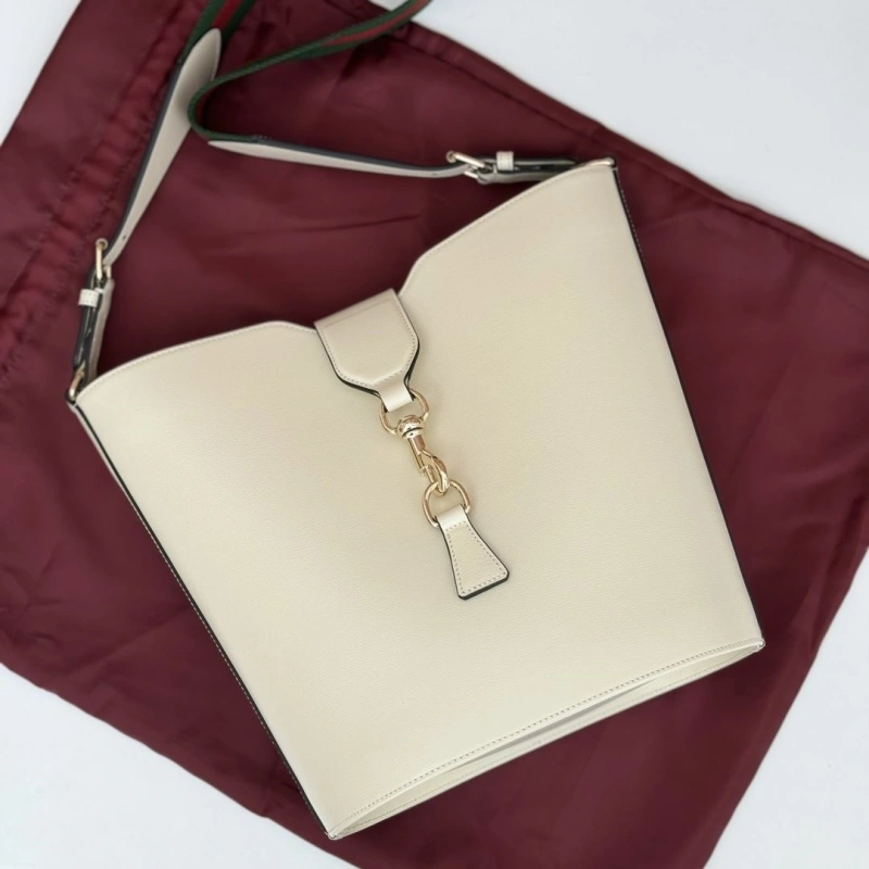 Gvc*1 bucket bags 4036-0142