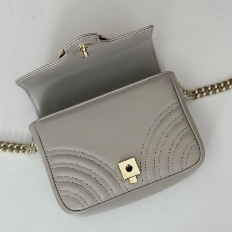 Gvc*1 top handle bags 4036-0242