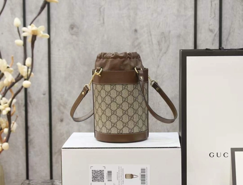 Gvc*1 bucket bags 4036-0294