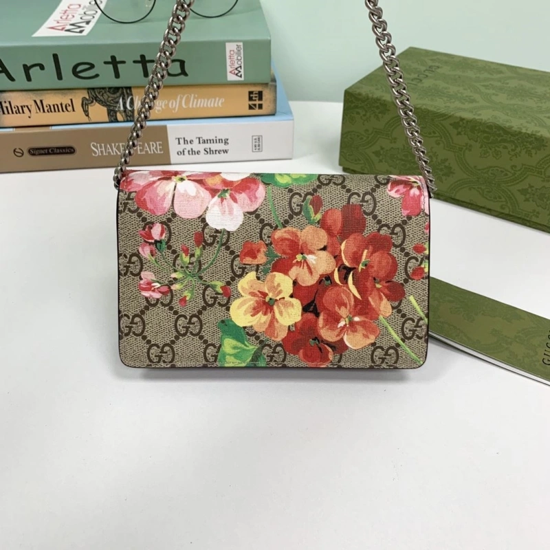 Gvc*1 satchel bags 4036-0454