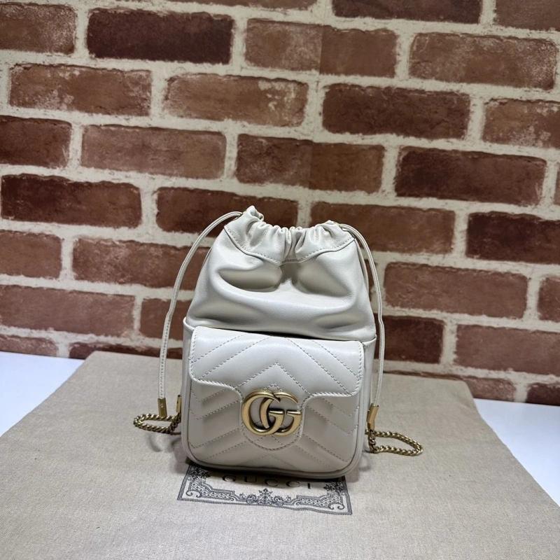 Gvc*1 bucket bags 4036-0647