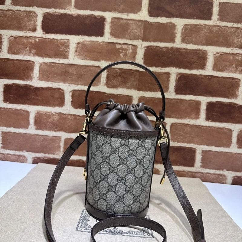 Gvc*1 bucket bags 4036-0733
