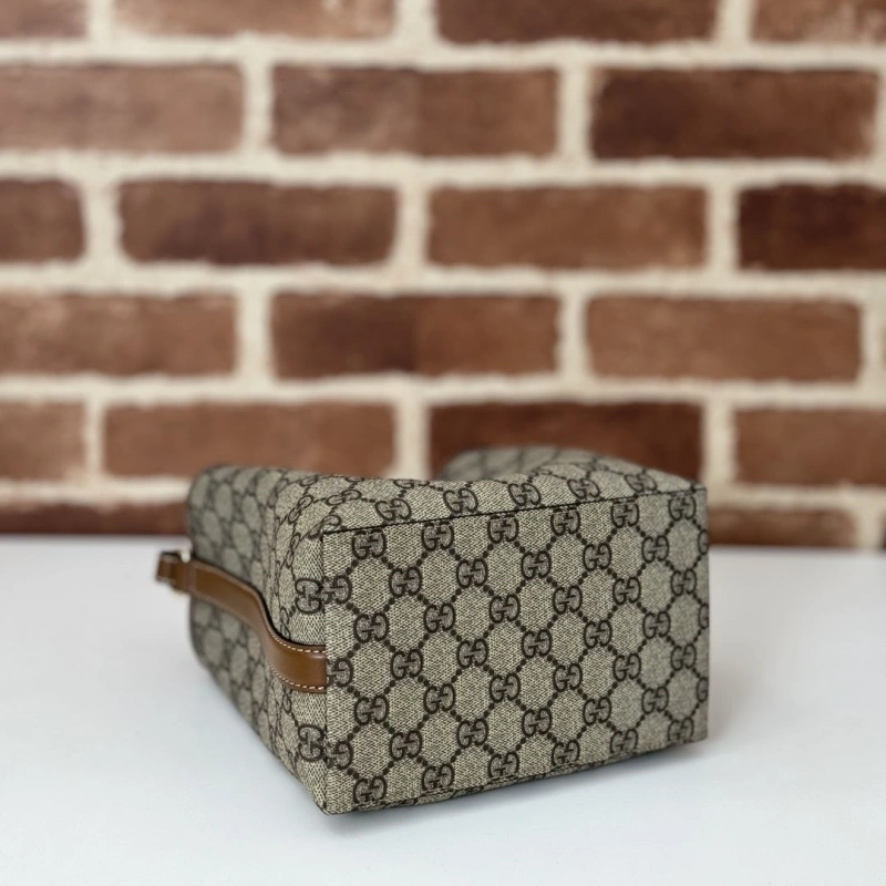 Gvc*1 bucket bags 4036-0753