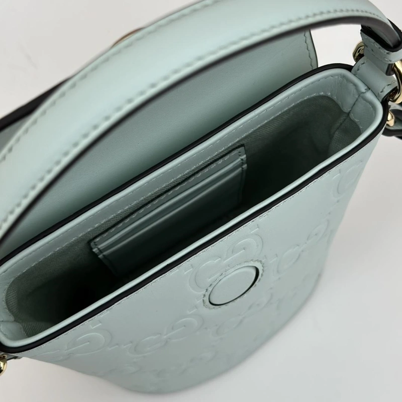 Gvc*1 top handle bags 4036-0889