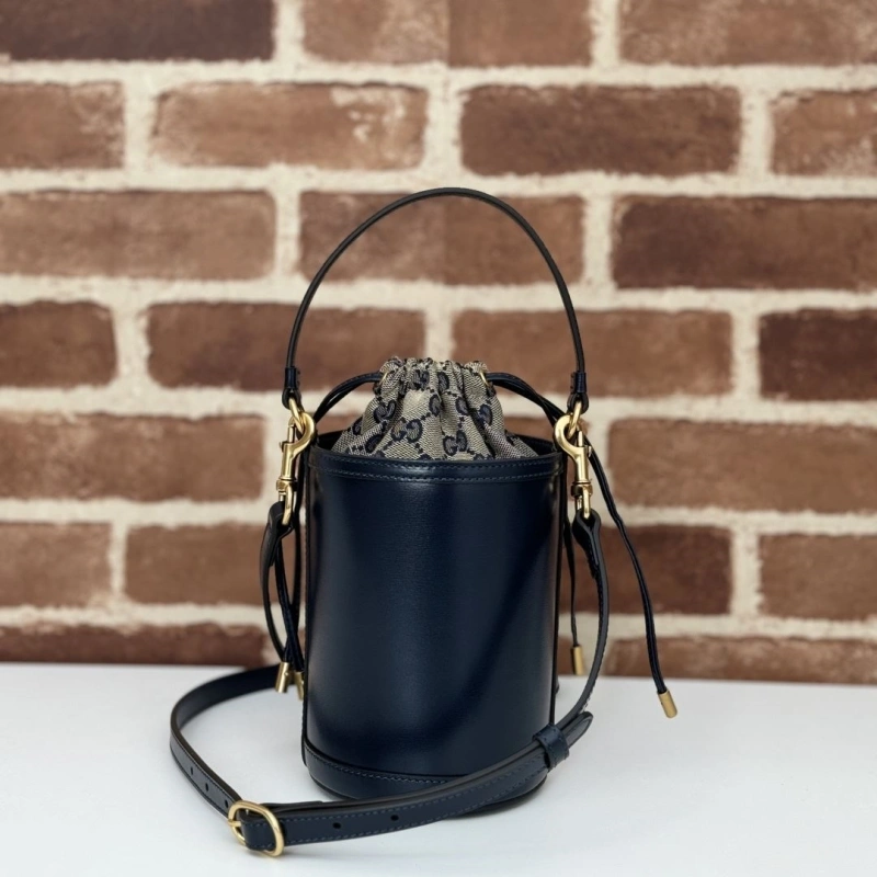 Gvc*1 bucket bags 4036-0907