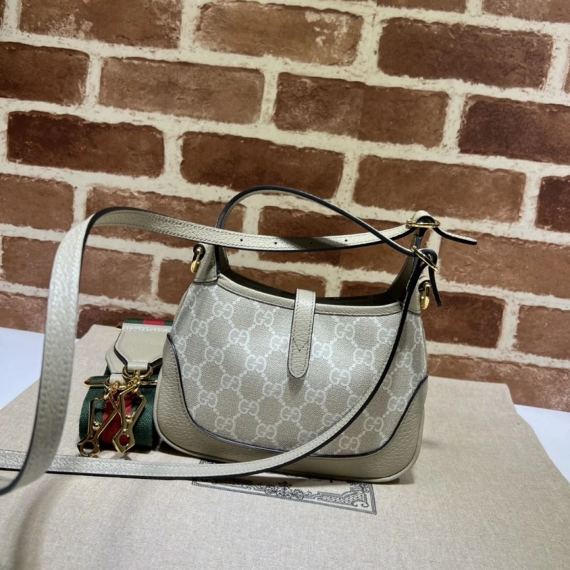 Gvc*1 top handle bags 4036-0935
