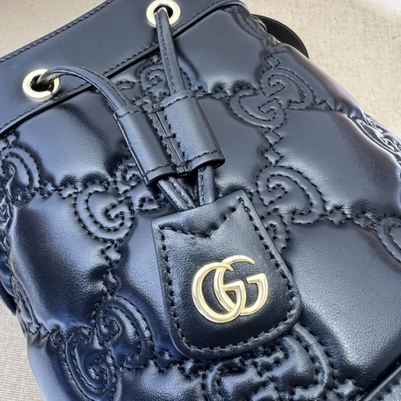 Gvc*1 bucket bags 4036b-0006