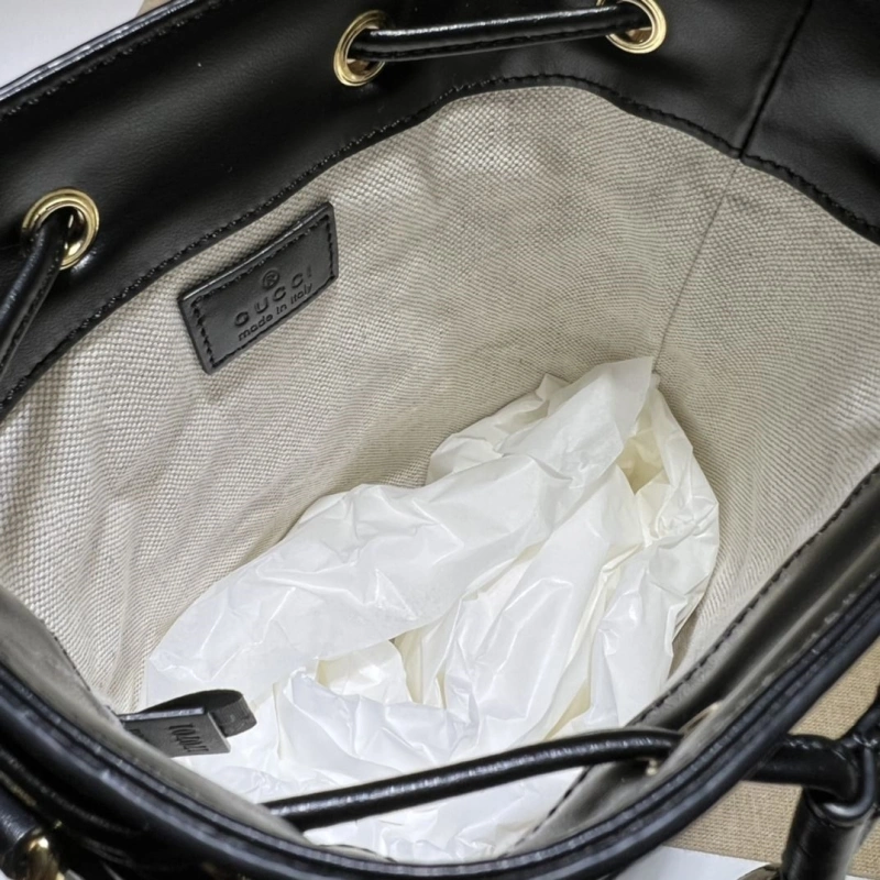 Gvc*1 bucket bags 4036b-0006