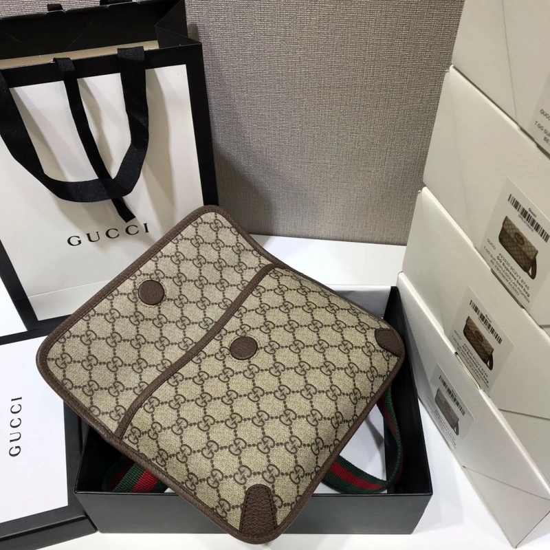Gvc*1 clutch bags 4036b-0152