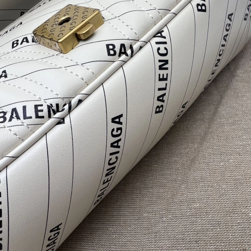 Gvc*1 satchel bags 4036b-0363