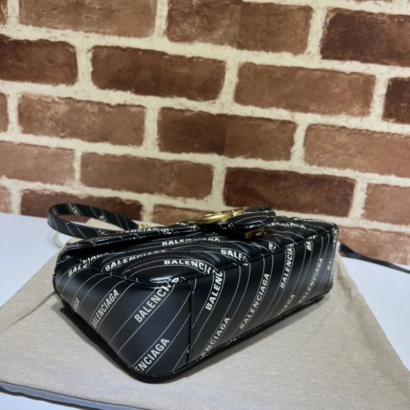 Gvc*1 satchel bags 4036b-0364
