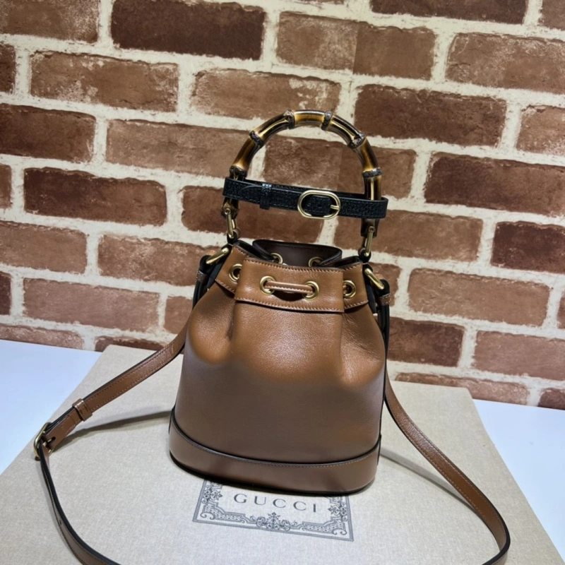 Gvc*1 bucket bags 4036b-0517
