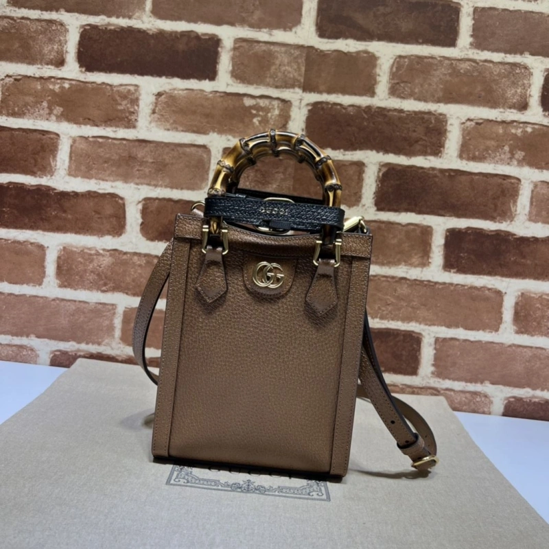 Gvc*1 top handle bags 4036b-0680