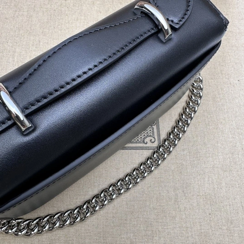 Gvc*1 top handle bags 4036b-0683