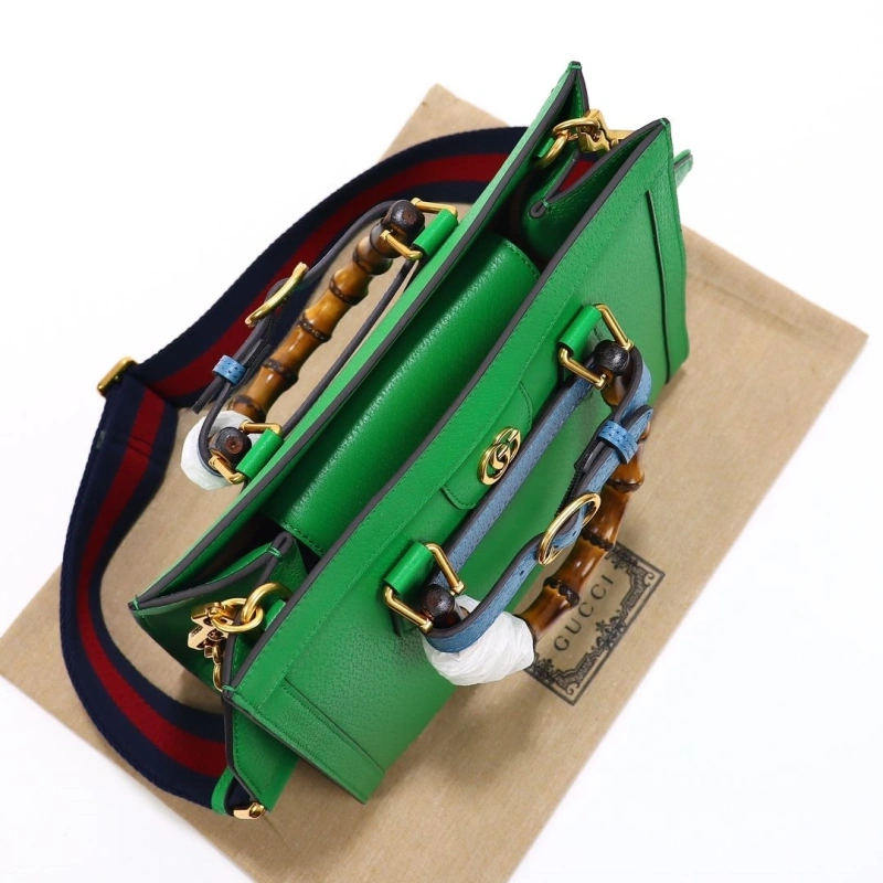 Gvc*1 top handle bags 4036b-0749