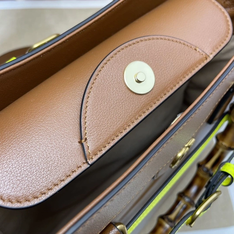 Gvc*1 top handle bags 4036b-0759