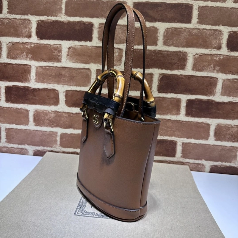 Gvc*1 bucket bags 4036b-0820