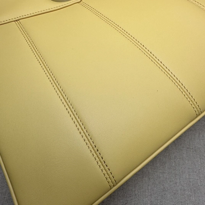 Gvc*1 top handle bags 4036b-0829