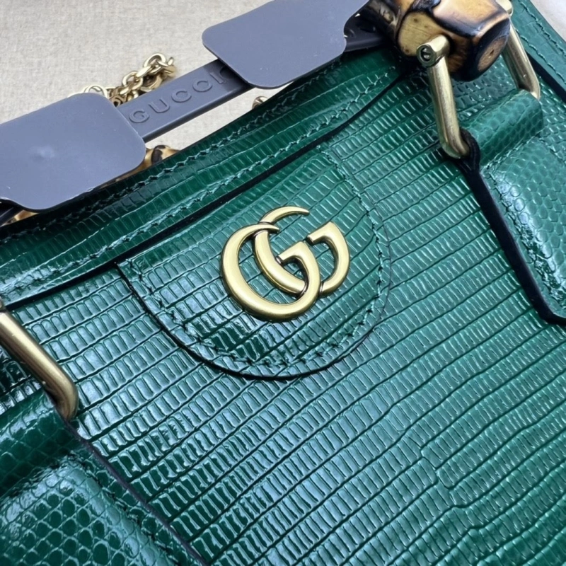 Gvc*1 top handle bags 4036b-0842