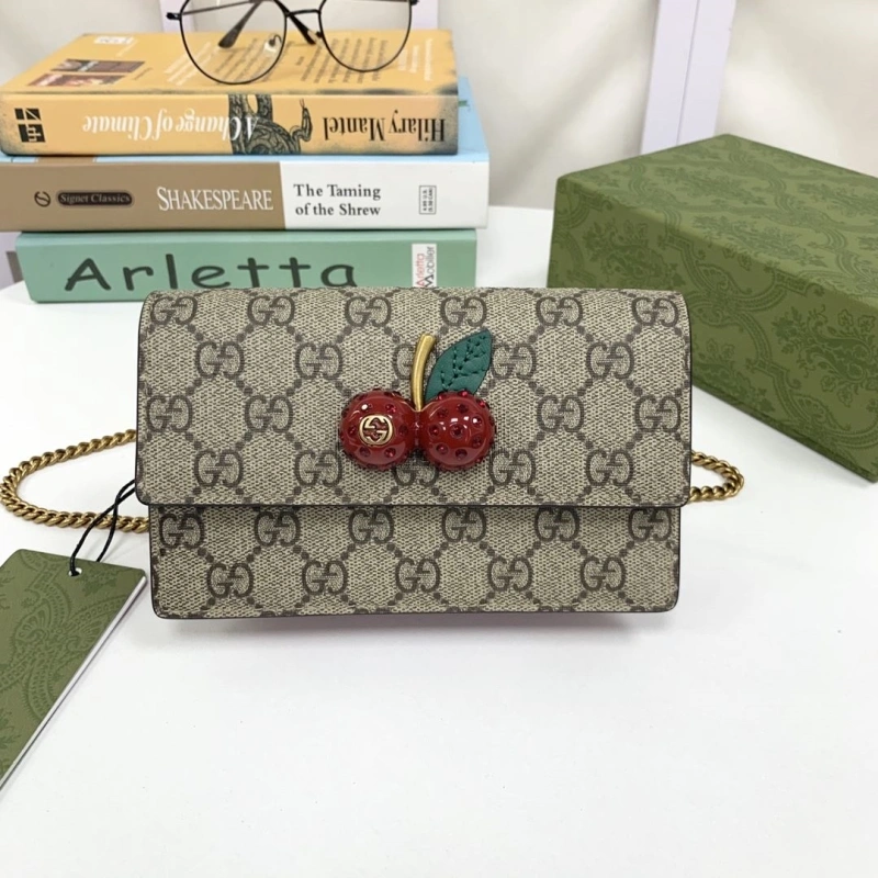 Gvc*1 satchel bags 4036b-0867