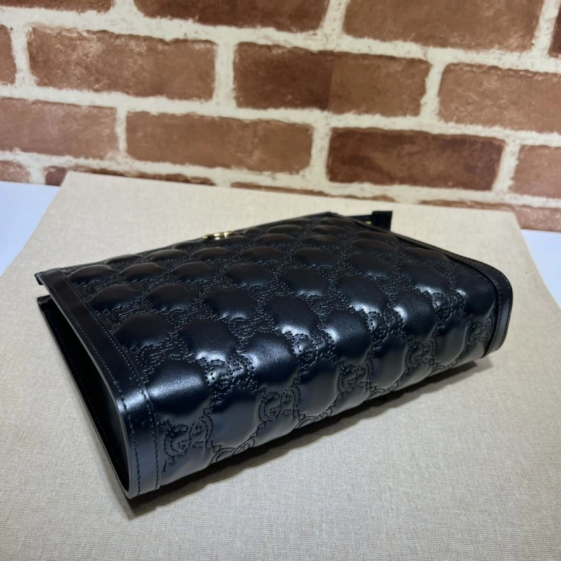 Gvc*1 clutch bags 4036b-1030