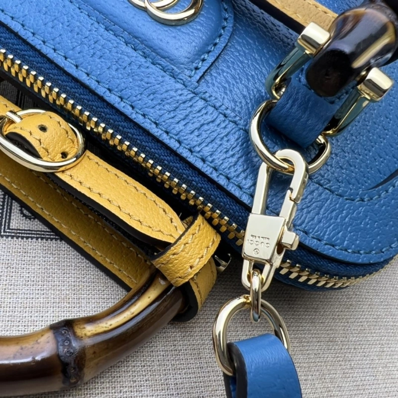 Gvc*1 top handle bags 4036b-1110