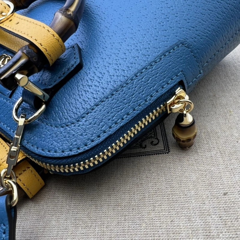 Gvc*1 top handle bags 4036b-1110