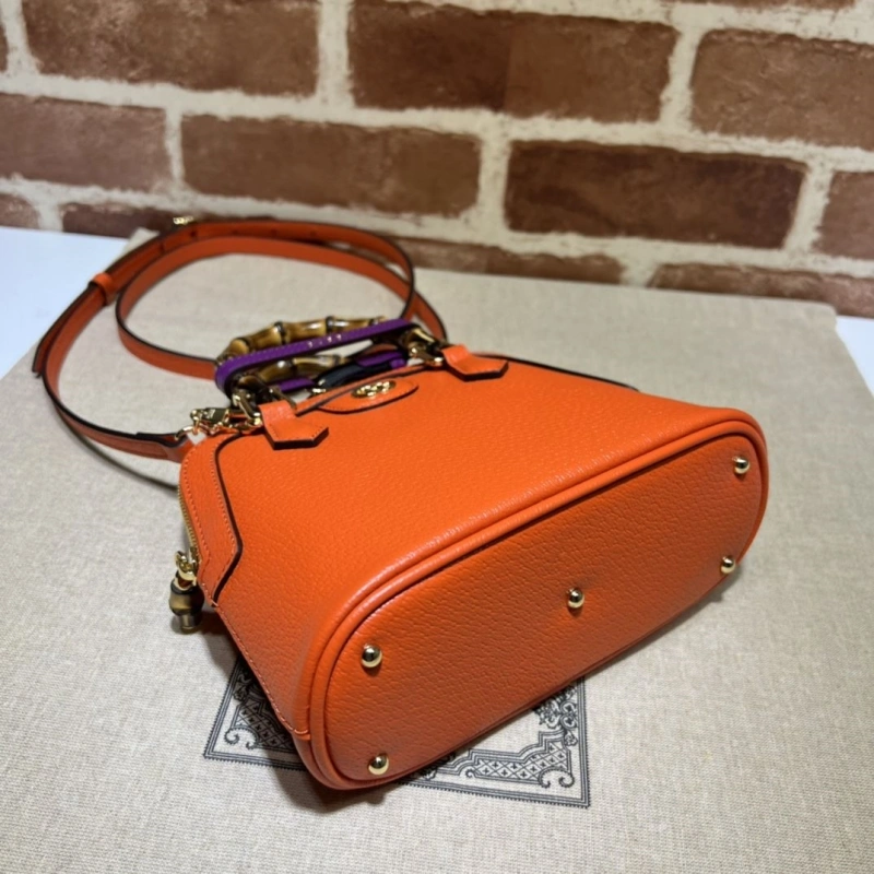 Gvc*1 top handle bags 4036c-0028
