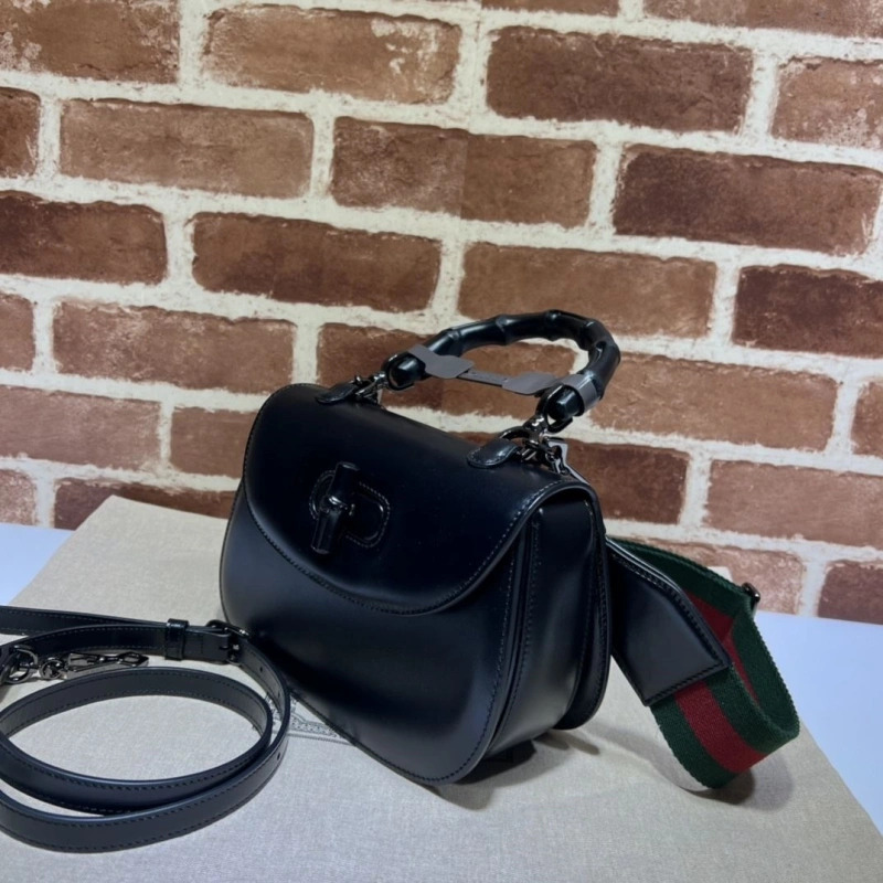 Gvc*1 top handle bags 4036c-0056