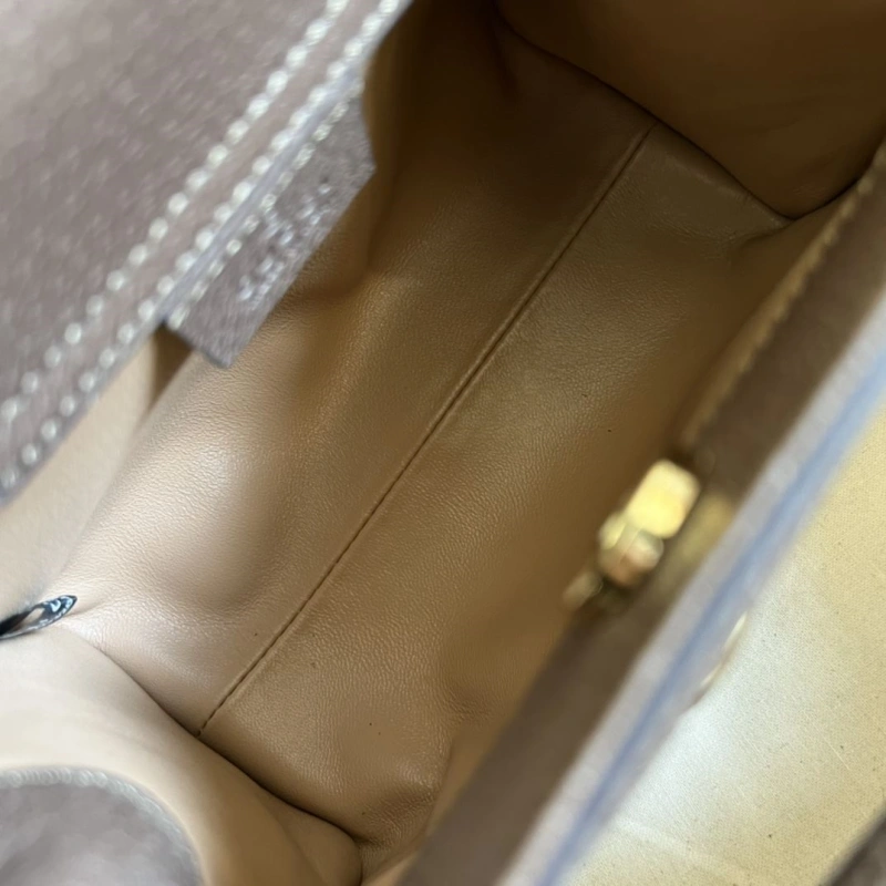 Gvc*1 top handle bags 4036c-0060
