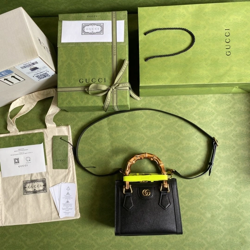 Gvc*1 top handle bags 4036c-0064