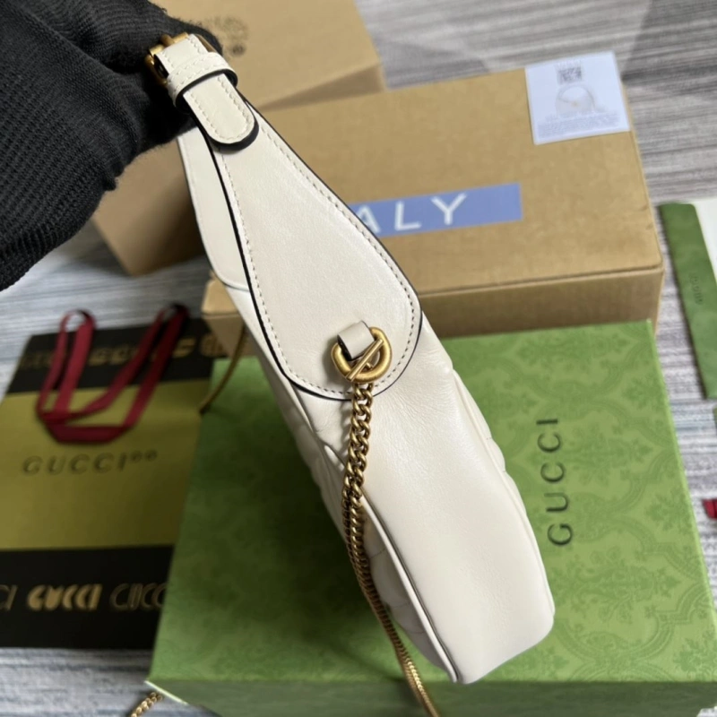 Gvc*1 top handle bags 4036c-0210