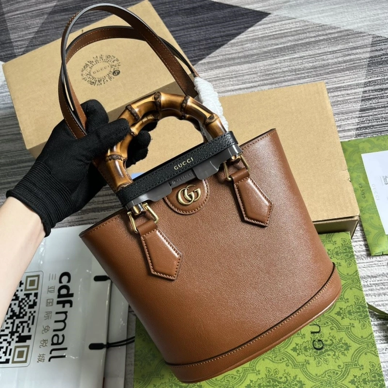 Gvc*1 top handle bags 4036c-0269