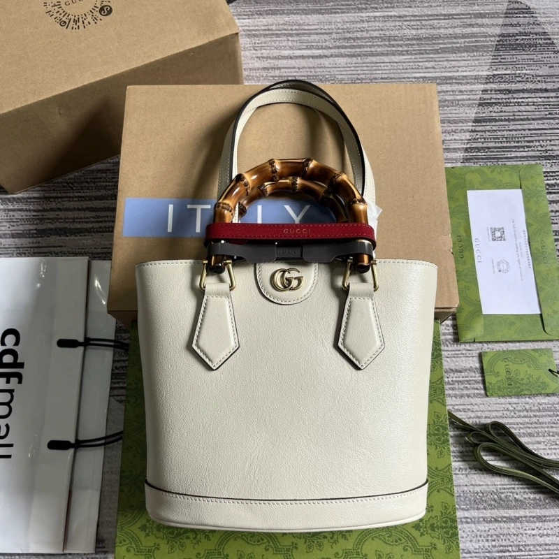 Gvc*1 bucket bags 4036c-0270