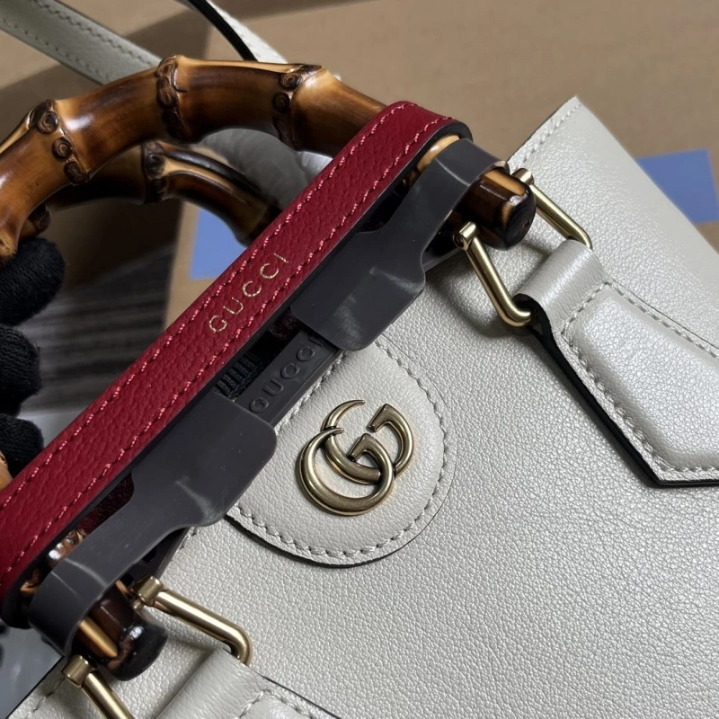 Gvc*1 bucket bags 4036c-0270