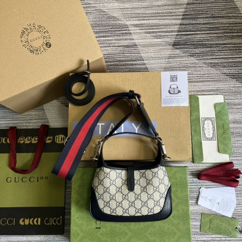 Gvc*1 top handle bags 4036c-0367
