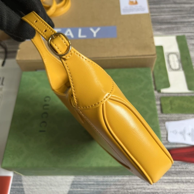 Gvc*1 top handle bags 4036c-0718