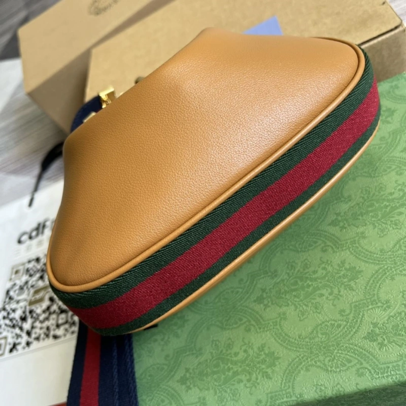 Gvc*1 satchel bags 4036c-0834