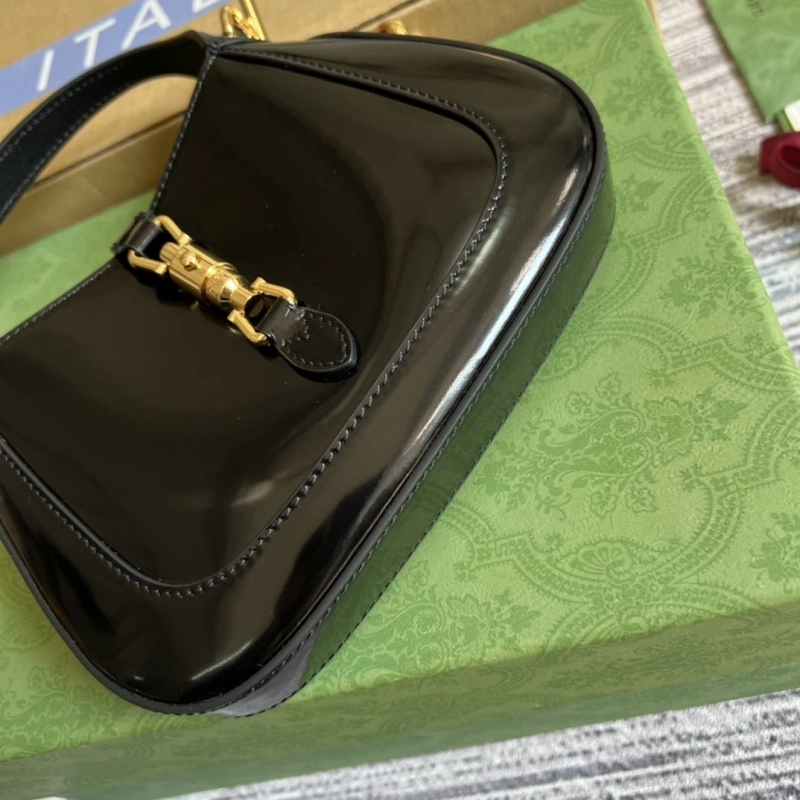 Gvc*1 top handle bags 4036c-0870