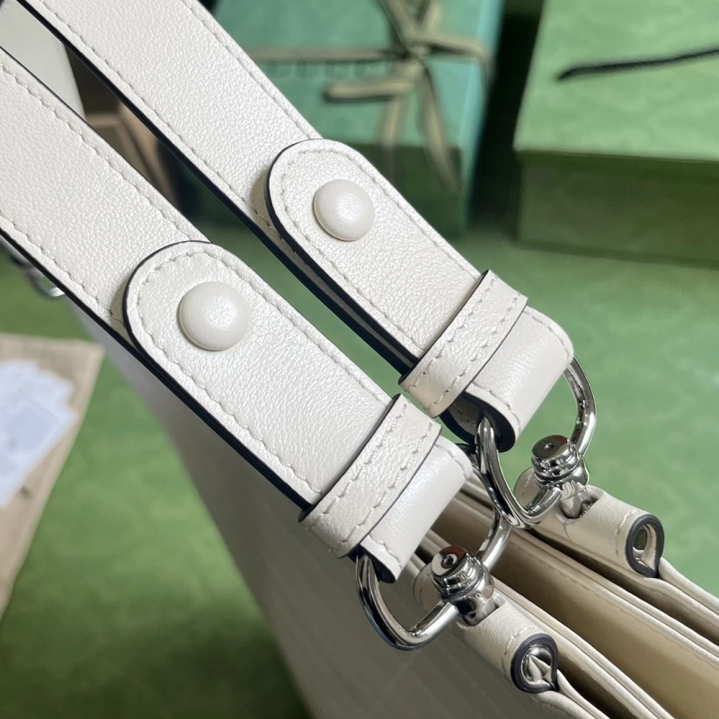 Gvc*1 top handle bags 4036c-0919