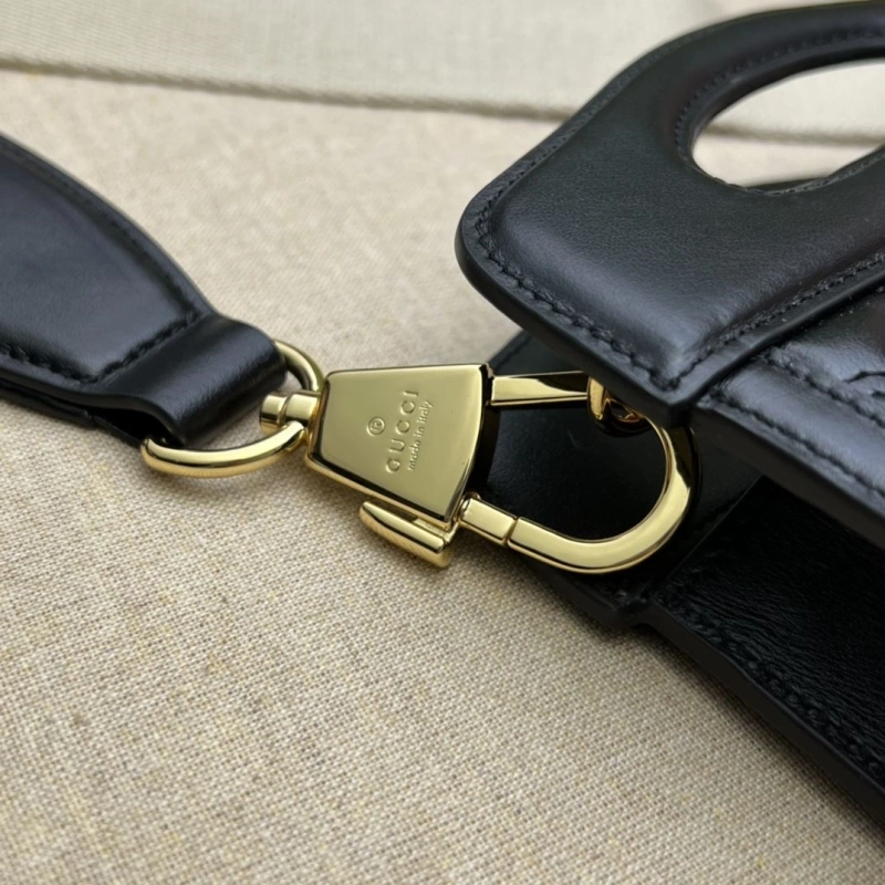 Gvc*1 top handle bags 4036c-1427