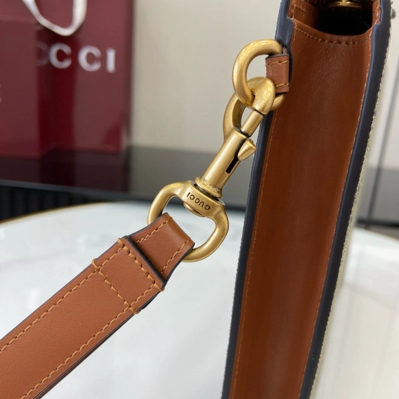 Gvc*1 clutch bags 4036c-1866
