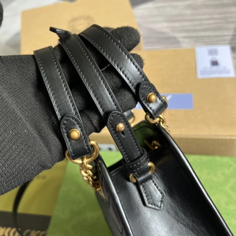 Gvc*1 top handle bags 4036c-1957