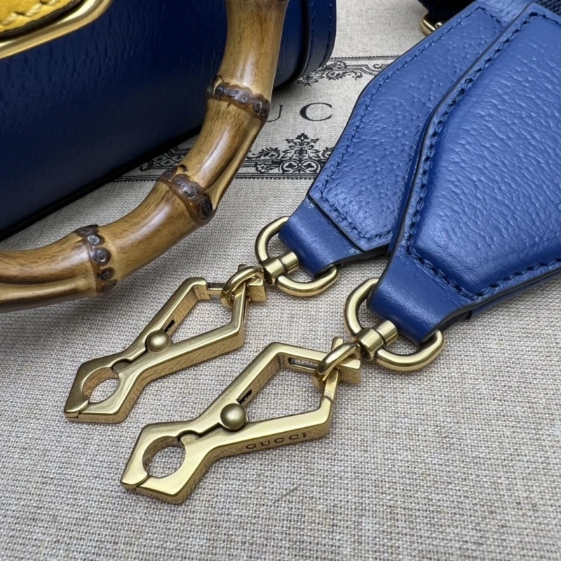 Gvc*1 top handle bags 4036c-1982