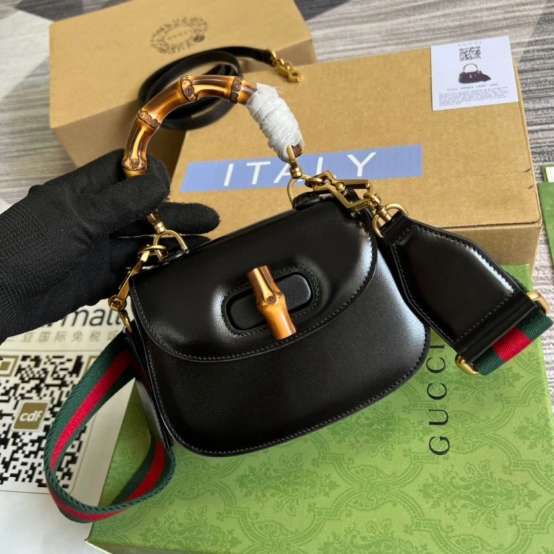 Gvc*1 top handle bags 4036c-2343